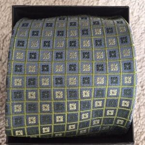 Wilke Rodrigues men’s tie​